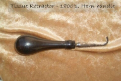 Horn handled Flap Retractor
