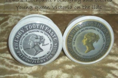 Young Queen Victoris toothpaste potlid